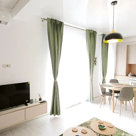 Vista Mamaia Boutique Green&cozy - Rooftop Pool And Parking דירה Năvodari