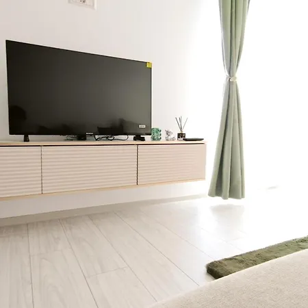 Vista Mamaia Boutique Green&cozy - Rooftop Pool And Parking Năvodari